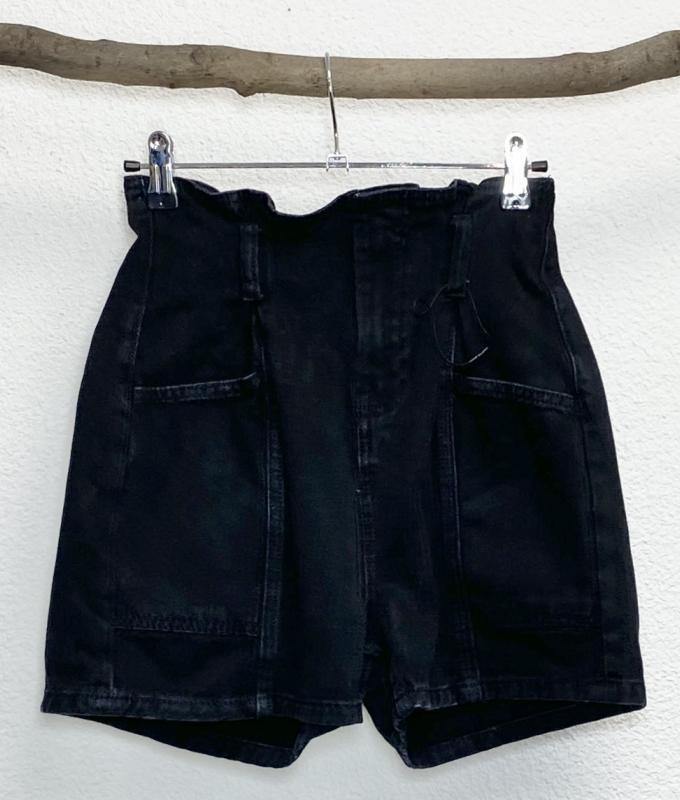 Short Fille 14 ans