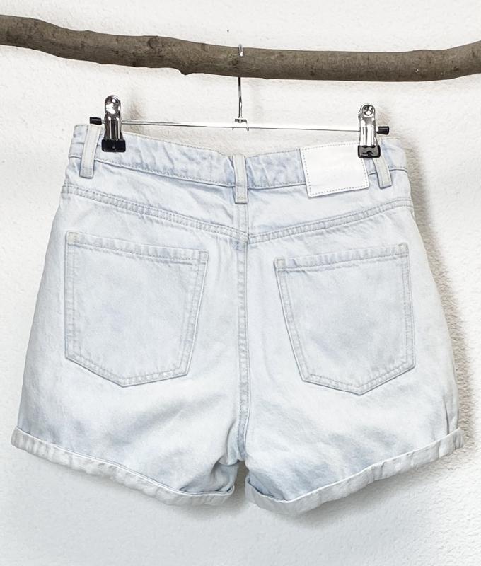 Short Fille 14 ans