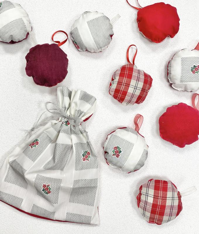 BOULES DE NOEL ET SAC Troc&Mode kids